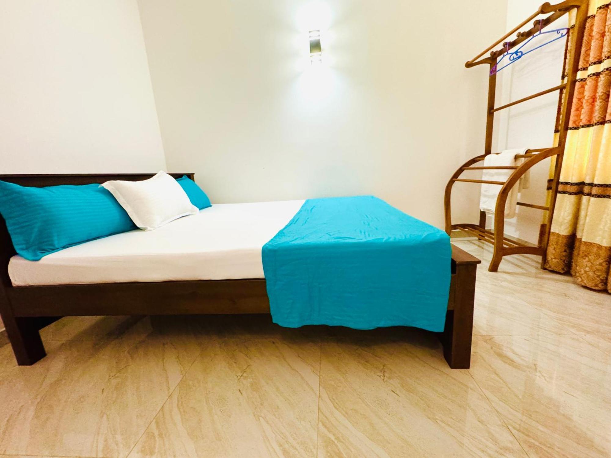 Ahasna Airport Villa Negombo Buitenkant foto